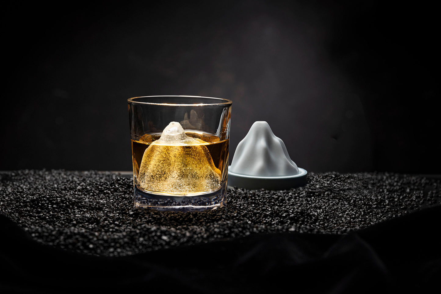 Whiskey-Set On the Rocks
