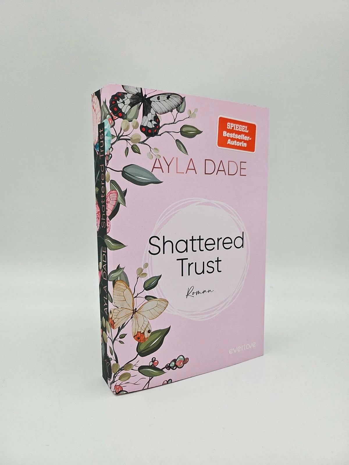 Shattered Trust / East Side Elite Bd.3