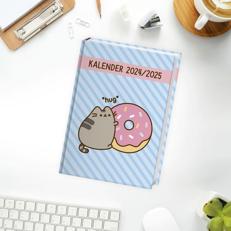 Athesia Pusheen 17-Monats-Kalenderbuch A5 2024/2025 (A5, Deutsch)
