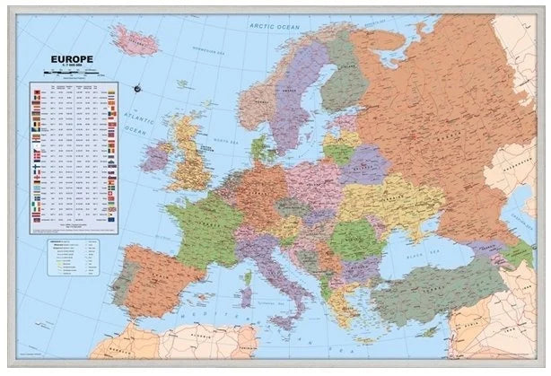 Politische Europakarte auf Kork-Pinnwand, 90x60 cm
