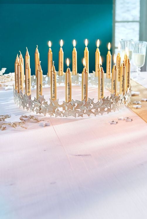 Adventskalender mit 24 Wunschkerzen inkl. Kranz