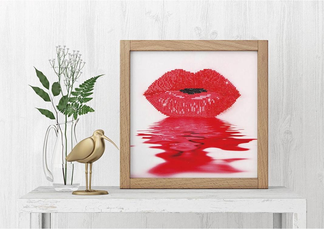 Diamond Dotz Hot Lips