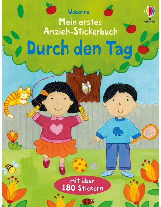Usborne Publishing Mein erstes Anzieh-Stickerbuch: Durch den Tag (Deutsch, 2023, Felicity Brooks, Kay Widdowson)