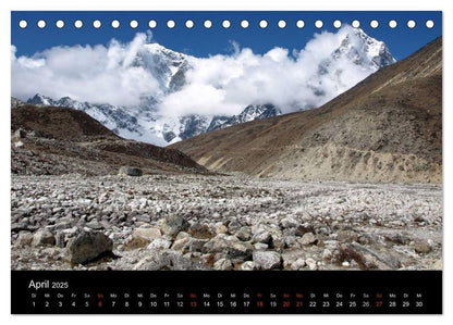 Majestätische Bergwelten - Der Everest Trek (Tischkalender 2024 DIN A5 quer), CALVENDO Monatskalender