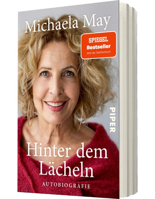 Hinter dem Lächeln