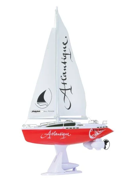 Fehrngesteuertes Segelboot